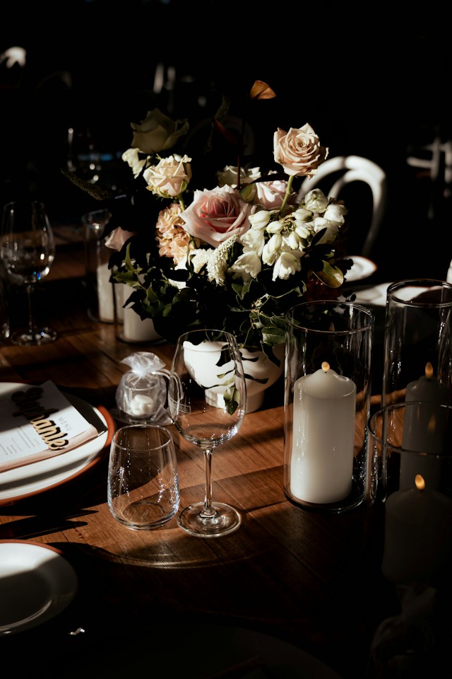 How Much Do Wedding Flowers Cost in Toronto? A Guide for Couples
